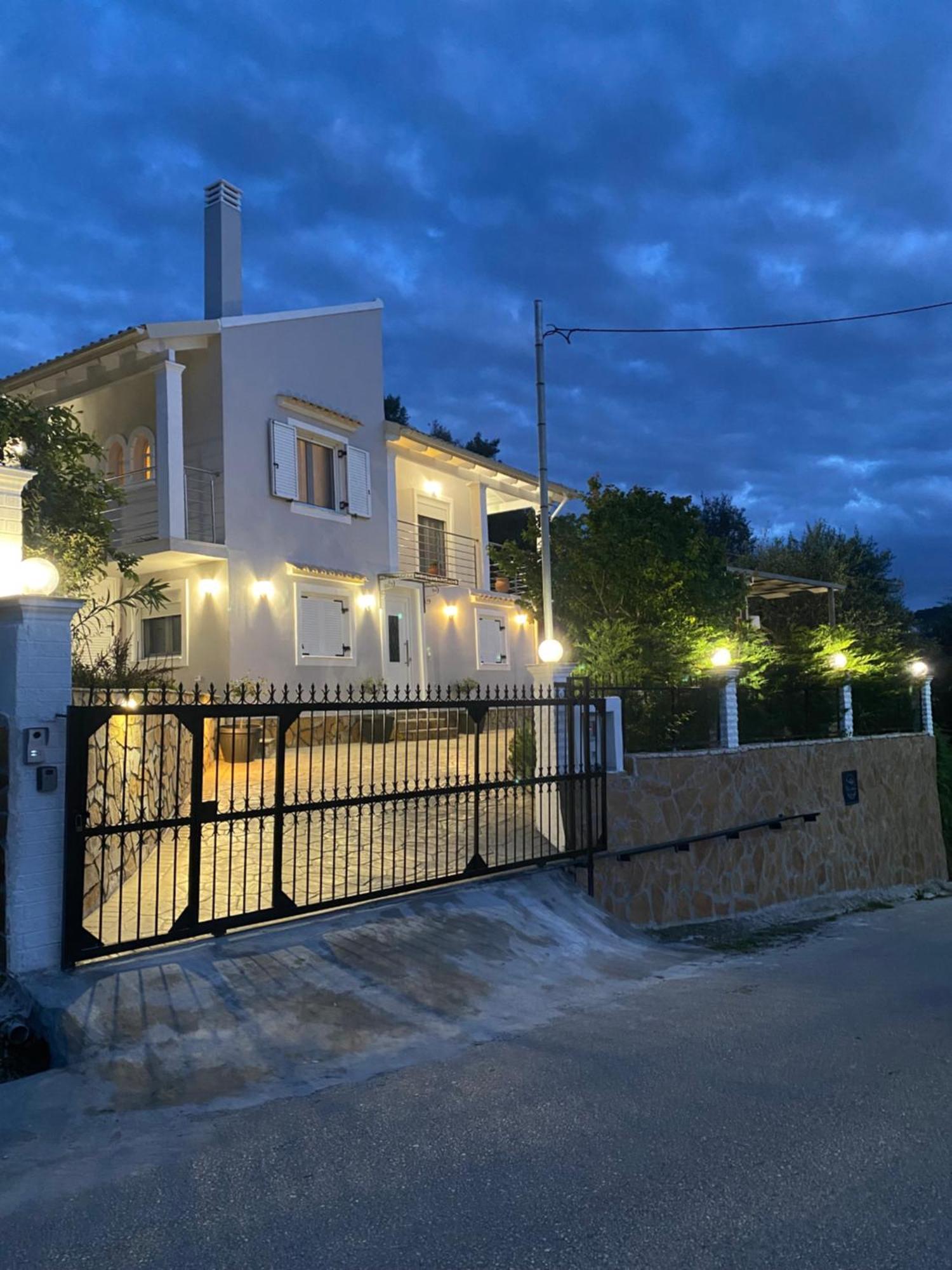 Notos Olea House 2' Walk From The Seaヴィラ エクステリア 写真
